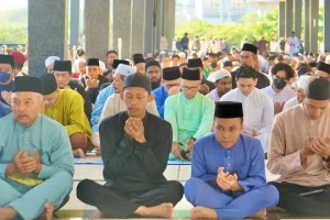 Johor Terapkan Waktu Istirahat Dua Jam untuk Karyawan Setiap Jumat Mulai 2025