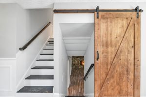 Sliding door