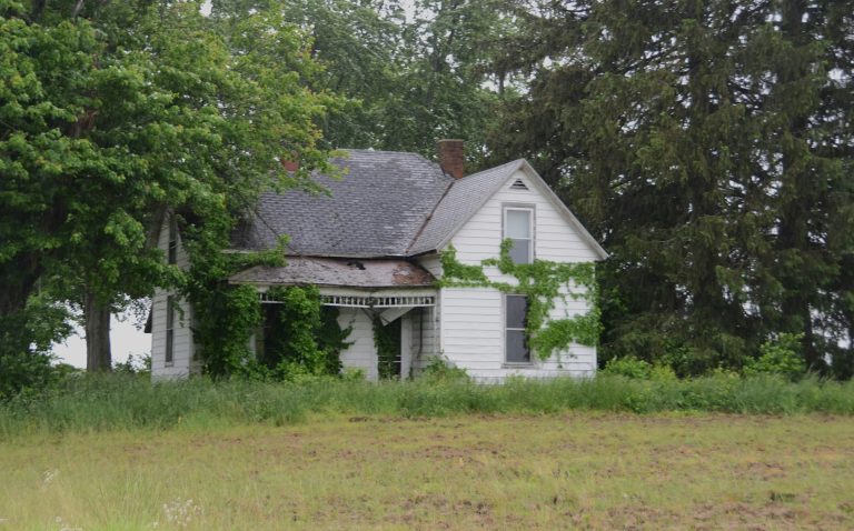 mencari properti murah